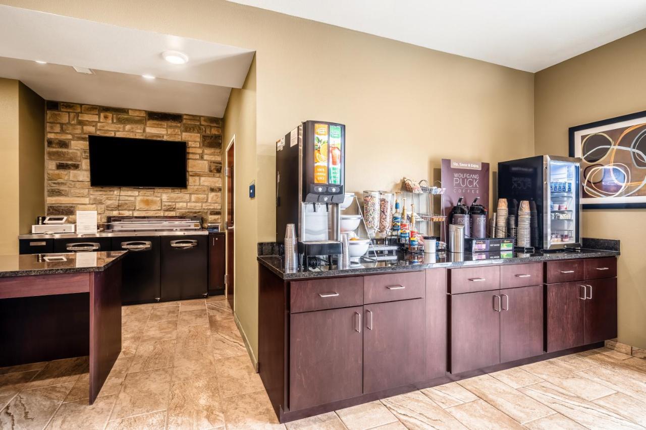 Cobblestone Inn & Suites - Kermit Dış mekan fotoğraf