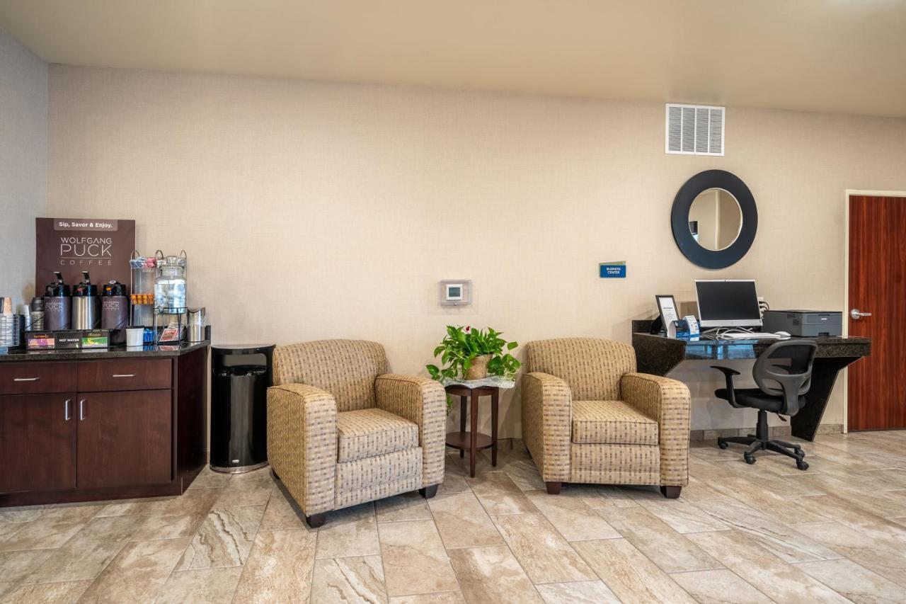 Cobblestone Inn & Suites - Kermit Dış mekan fotoğraf