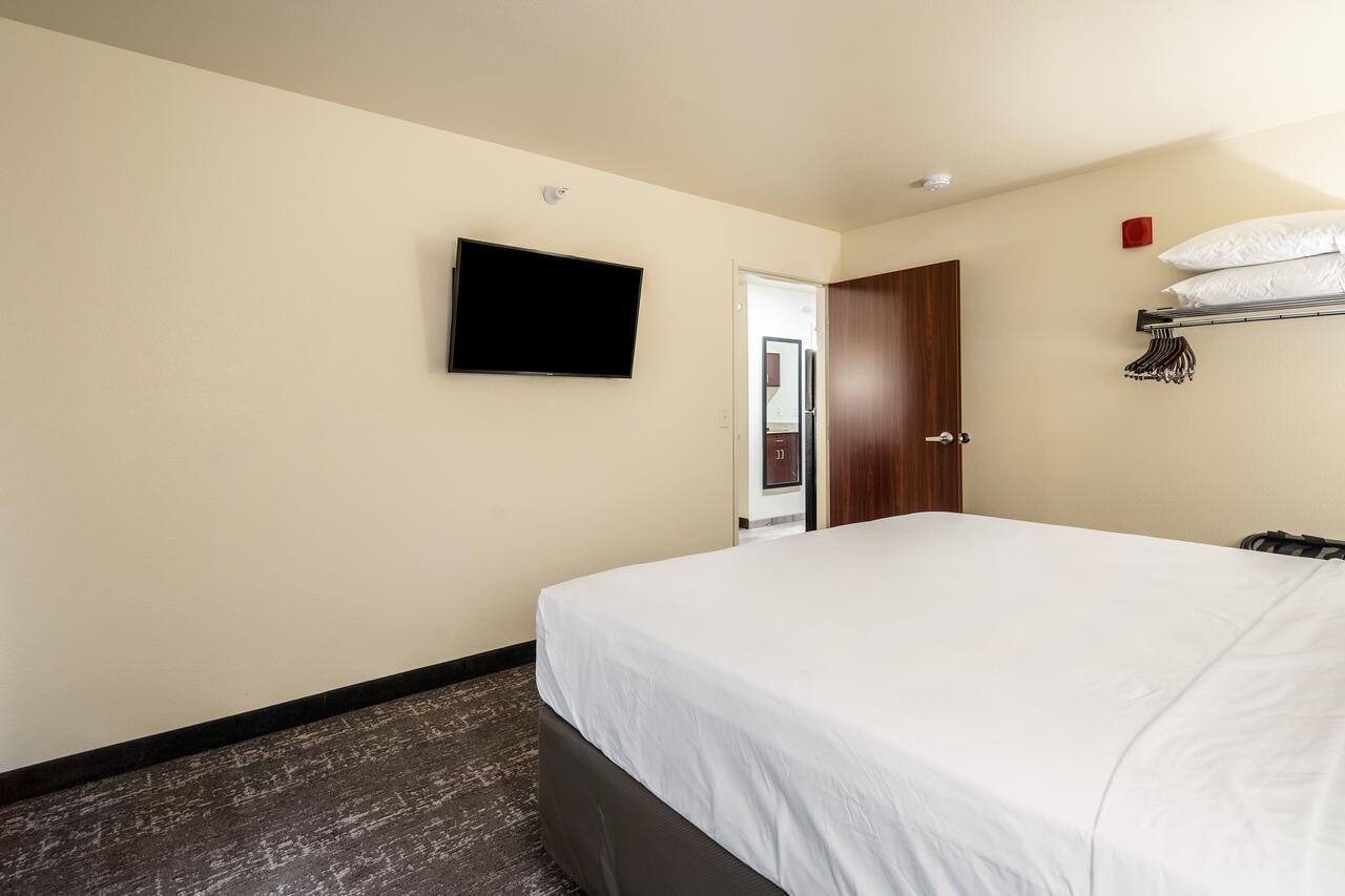 Cobblestone Inn & Suites - Kermit Dış mekan fotoğraf