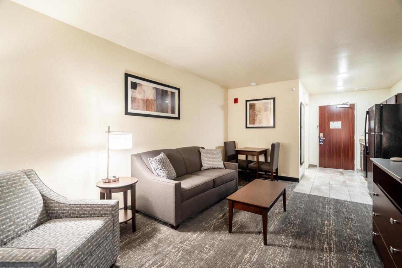 Cobblestone Inn & Suites - Kermit Dış mekan fotoğraf
